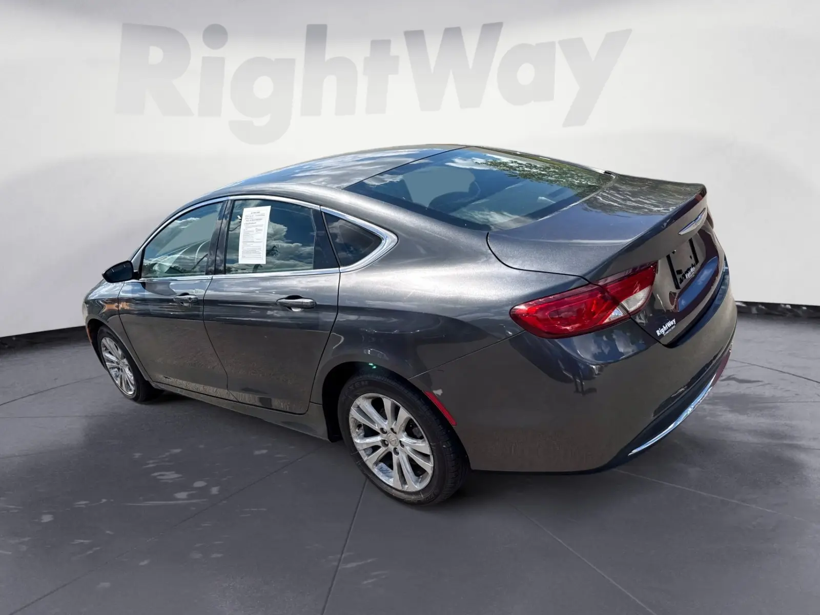2016 Chrysler 200 Limited photo 3