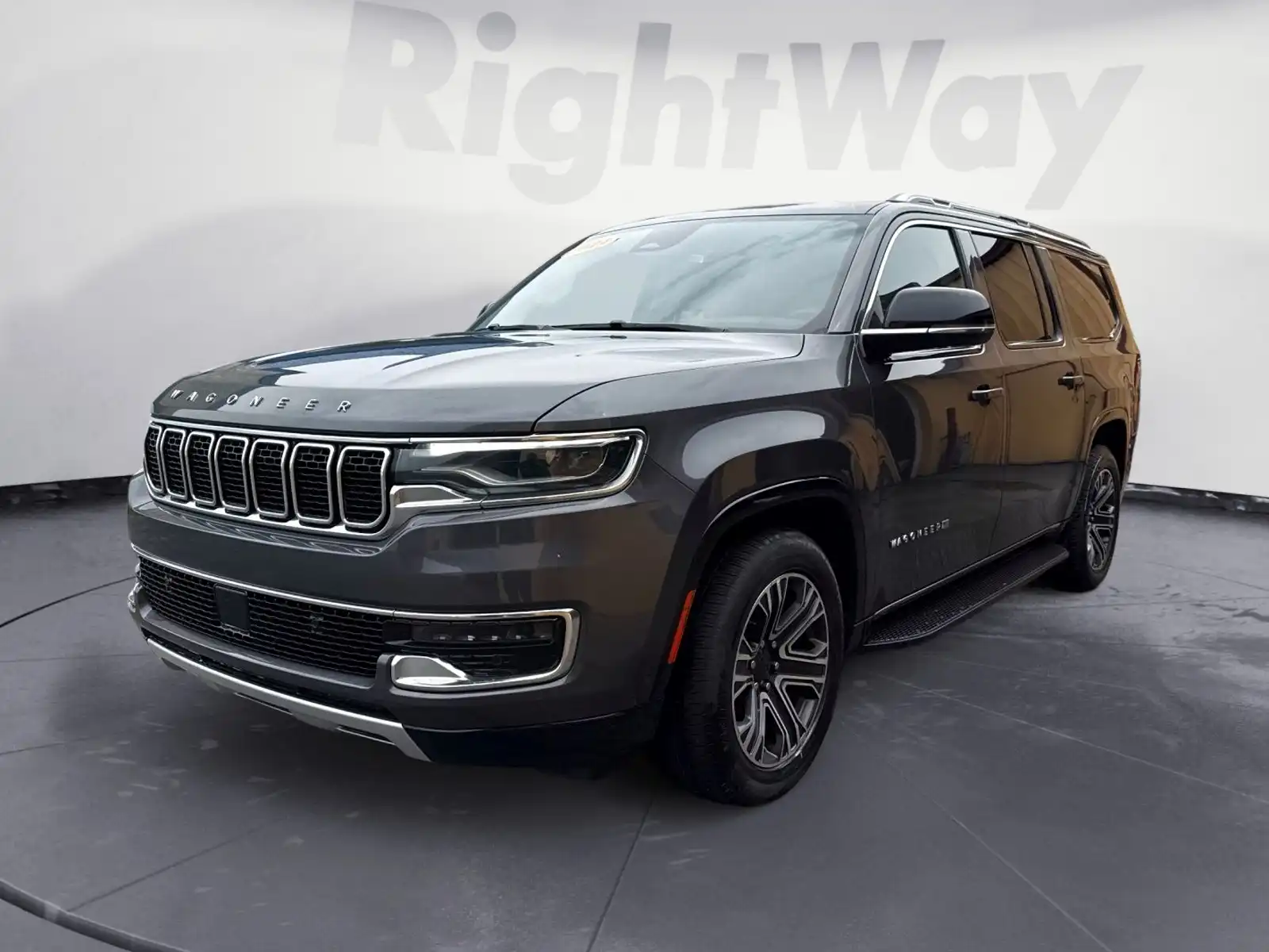 2024 Jeep Wagoneer L Series II 4WD's photo
