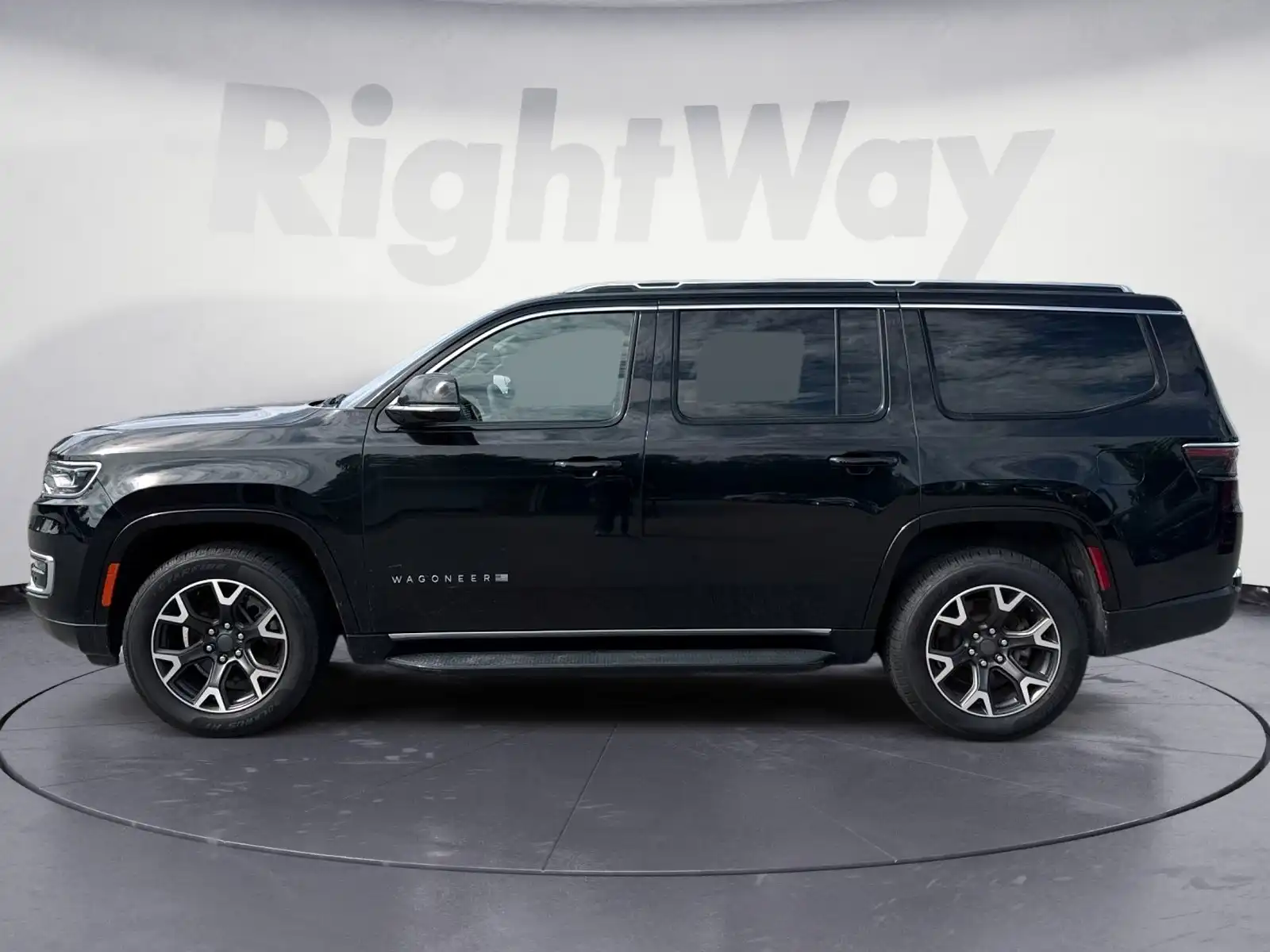 2024 Jeep Wagoneer Series III 4WD's photo