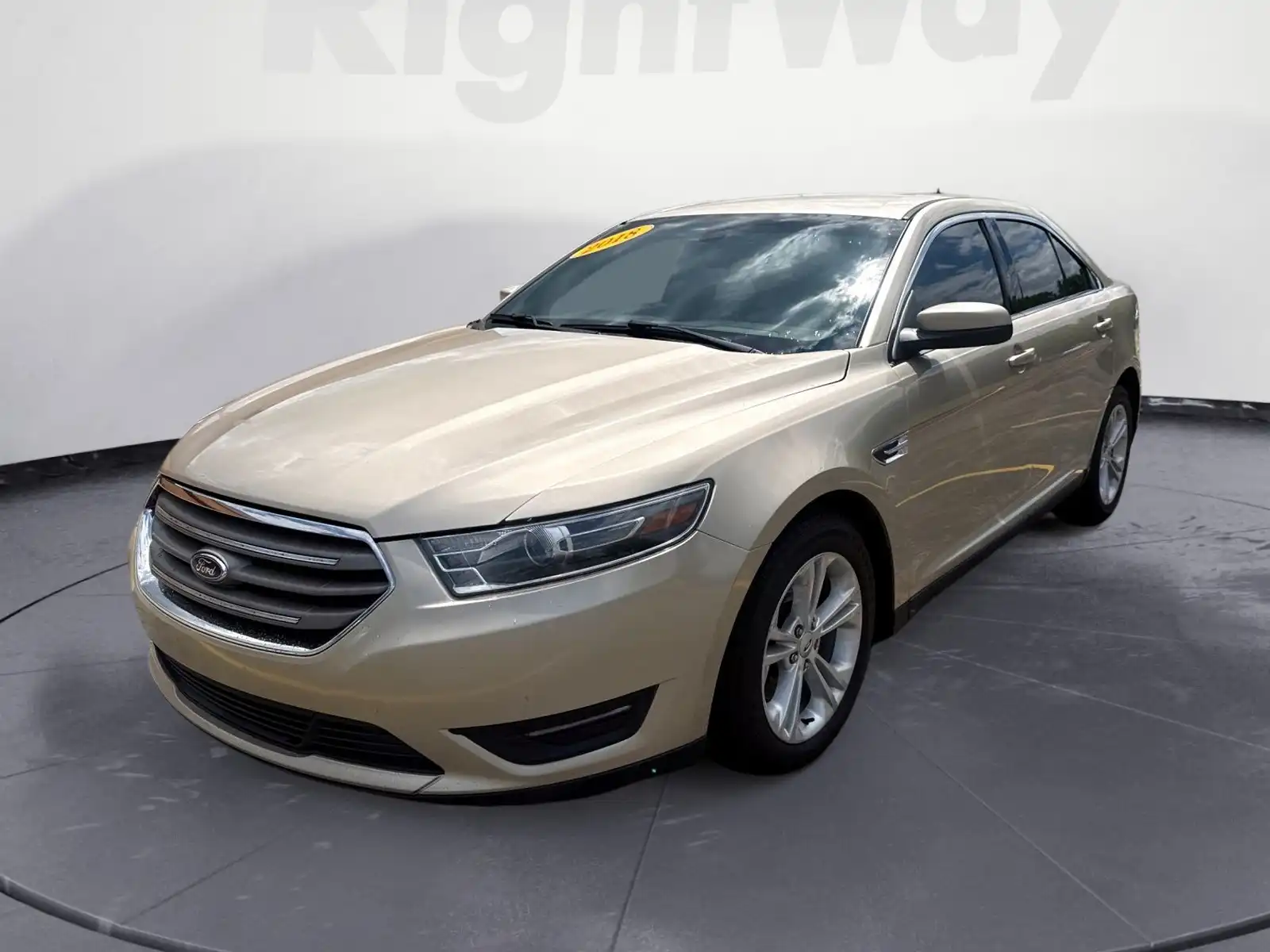 2018 Ford Taurus SEL AWD's photo