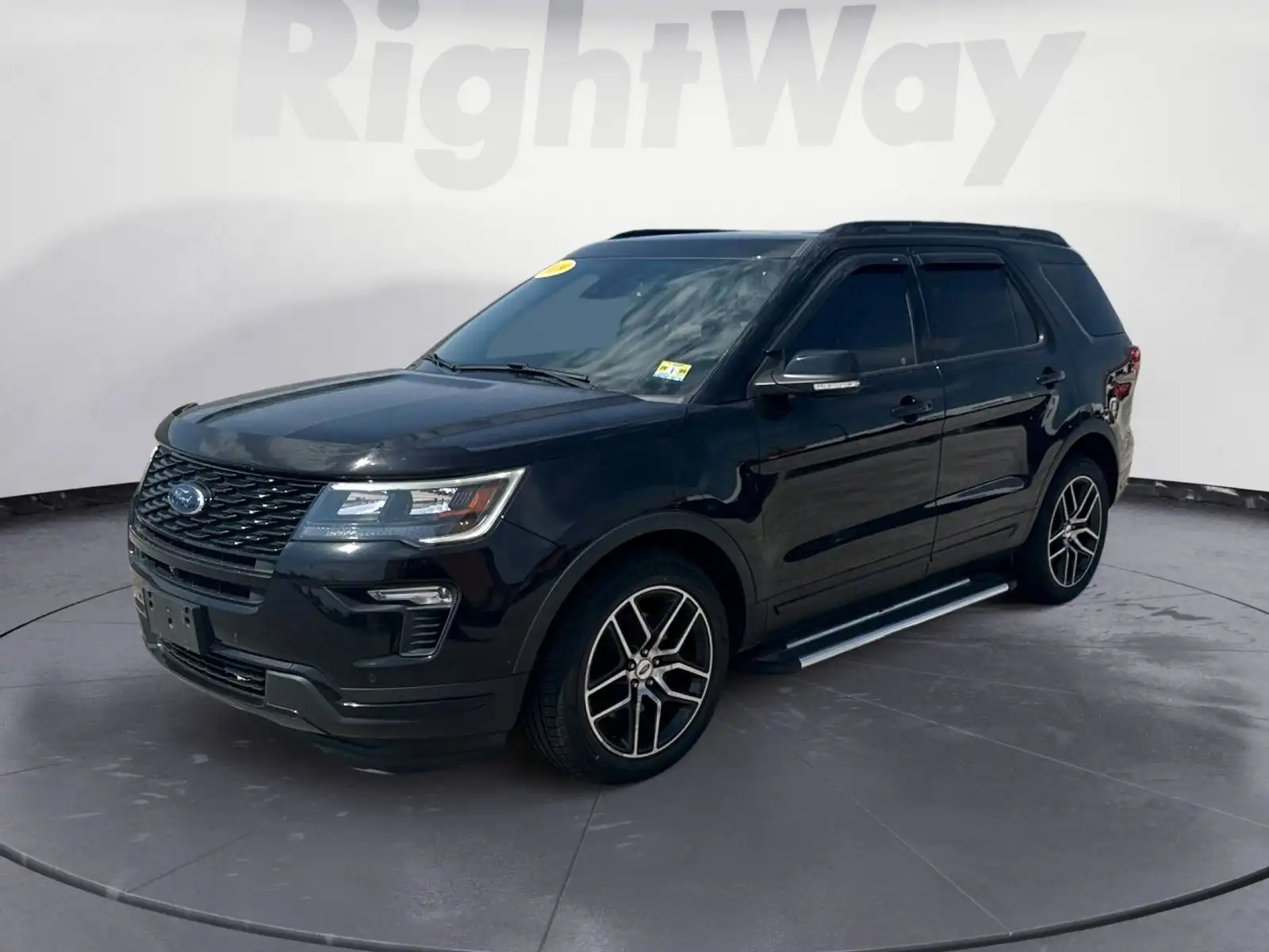 2019 Ford Explorer Sport 4WD's photo