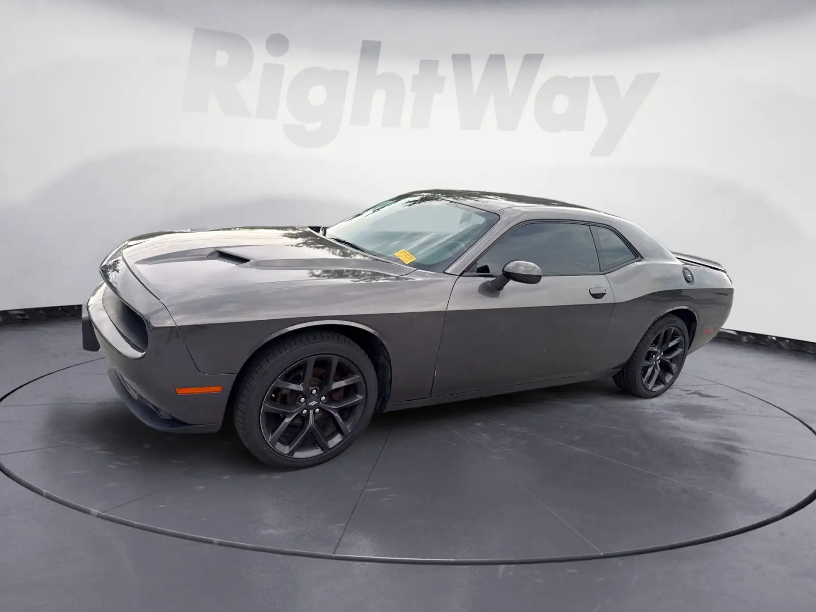 2021 Dodge Challenger SXT Auto's photo