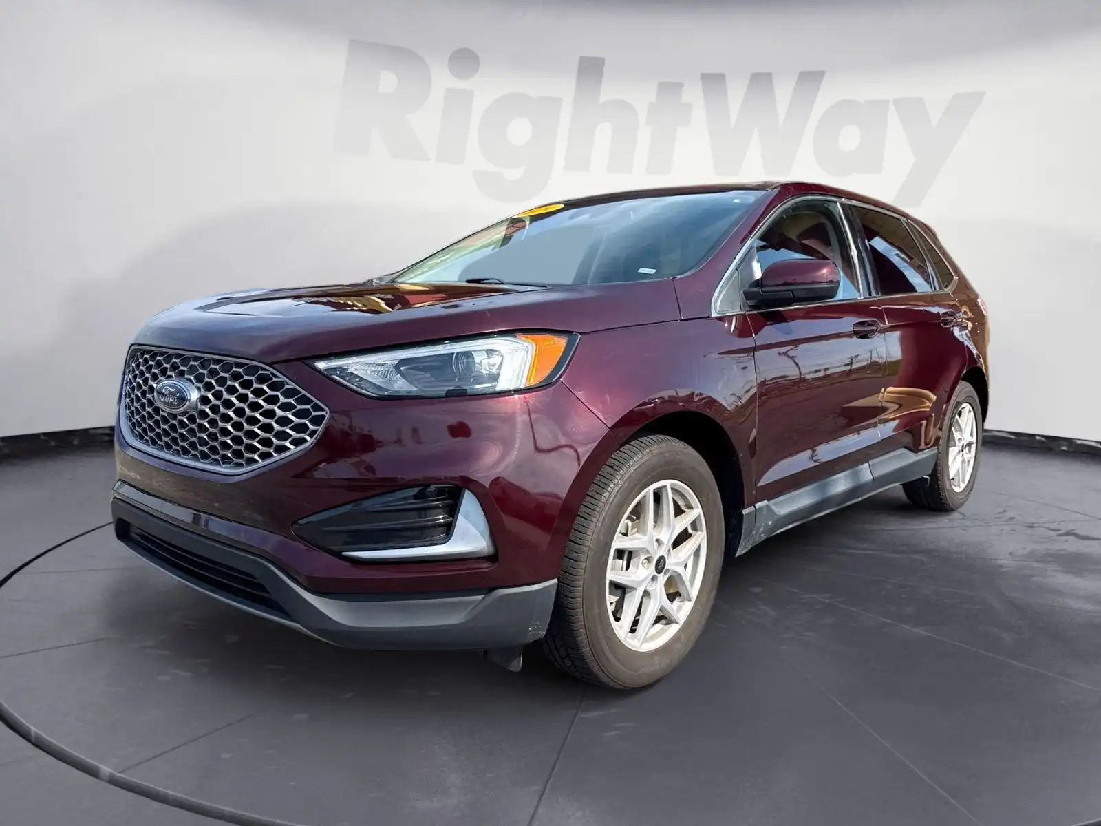 2024 Ford Edge SEL AWD's photo