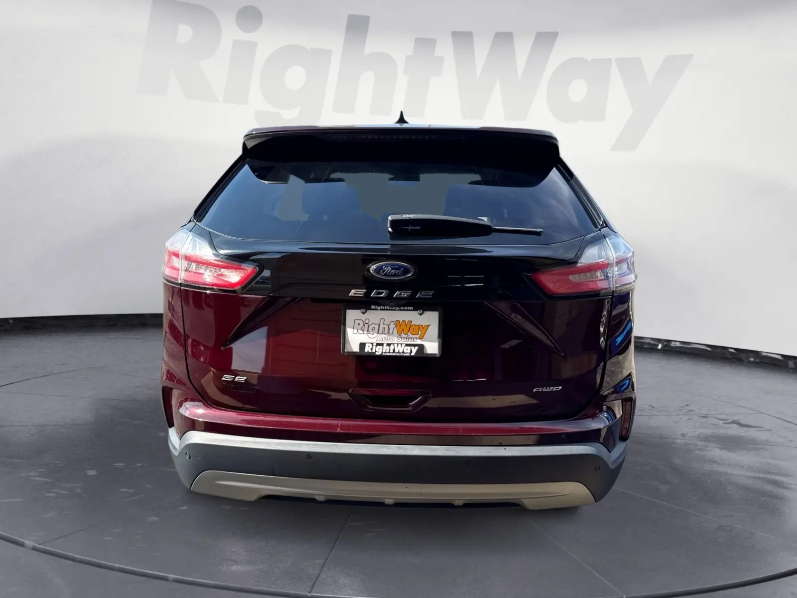 2024 Ford Edge SEL AWD photo 3