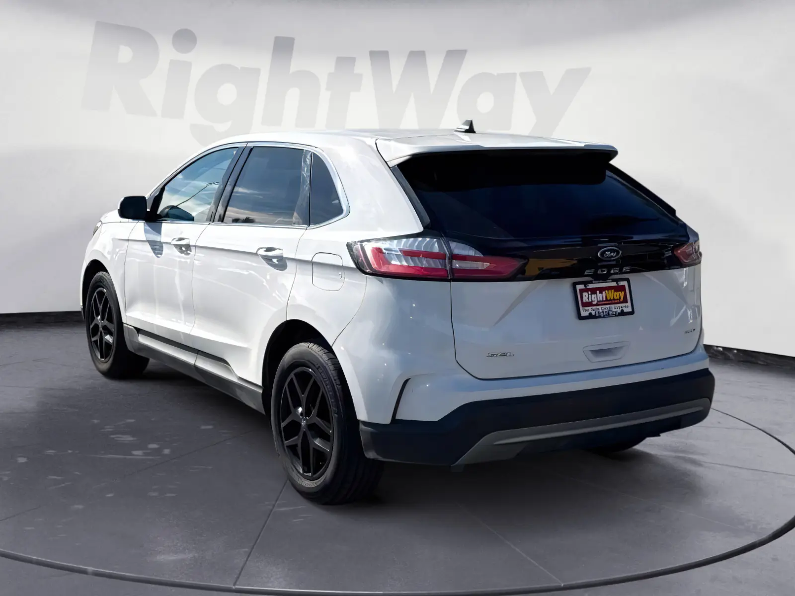 2024 Ford Edge SEL AWD photo 3