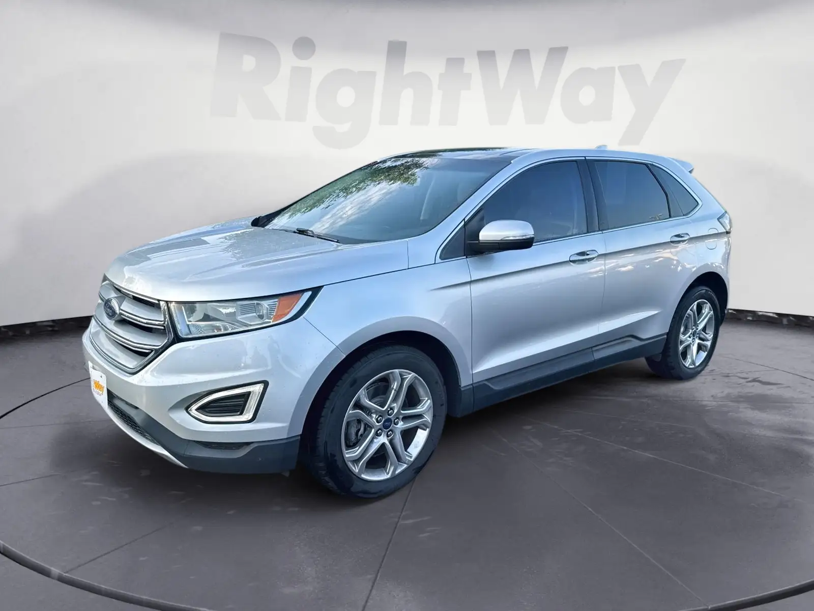 2017 Ford Edge Titanium AWD photo 1