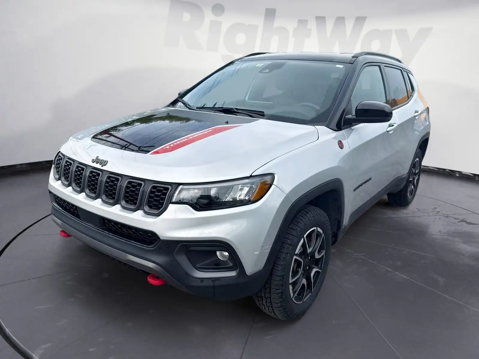2025 Jeep Compass Trailhawk 4WD's photo