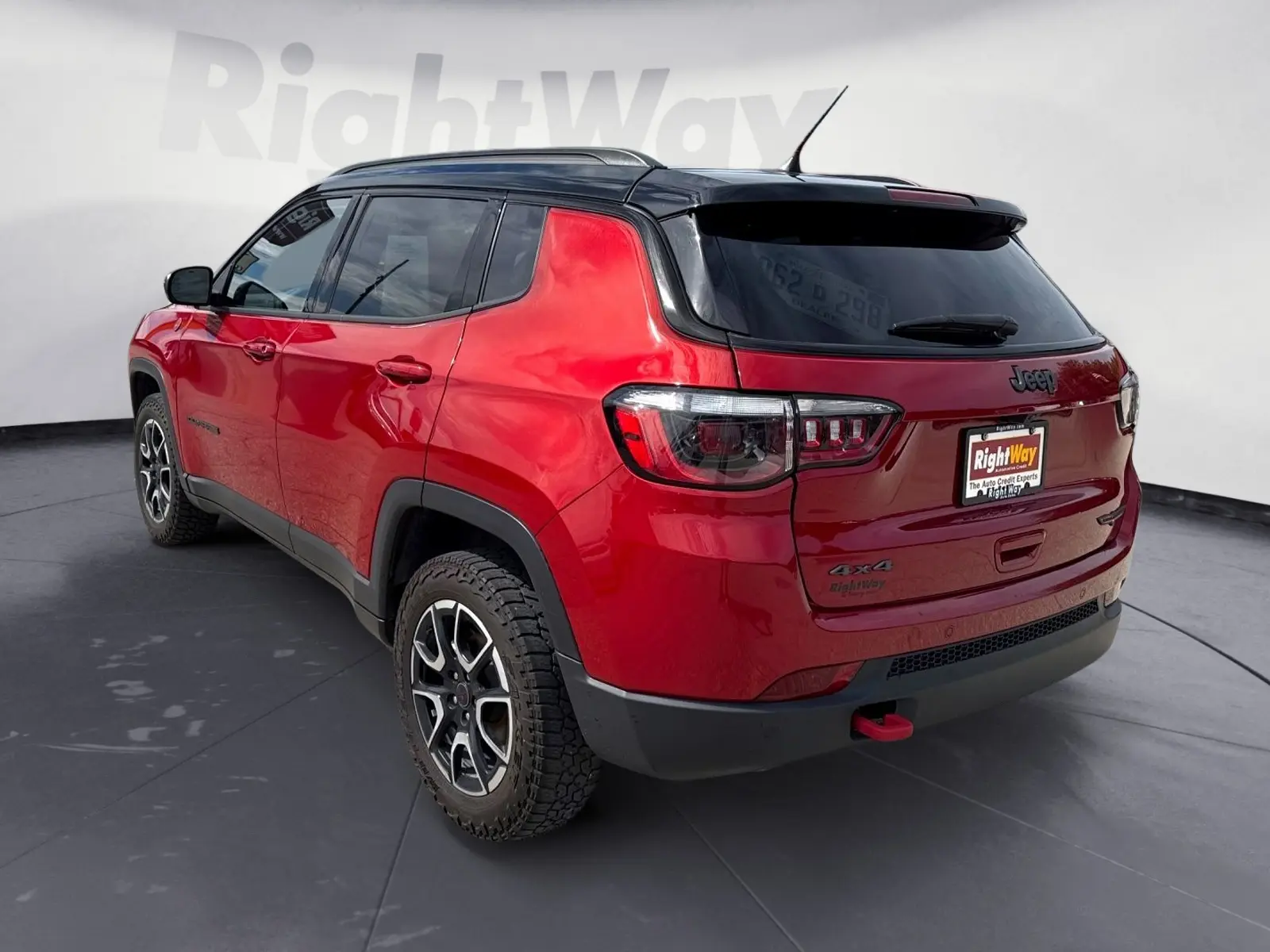 2025 Jeep Compass Trailhawk 4WD photo 3