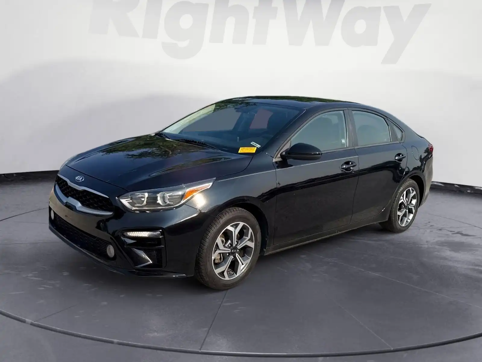 2020 Kia Forte LXS AT's photo