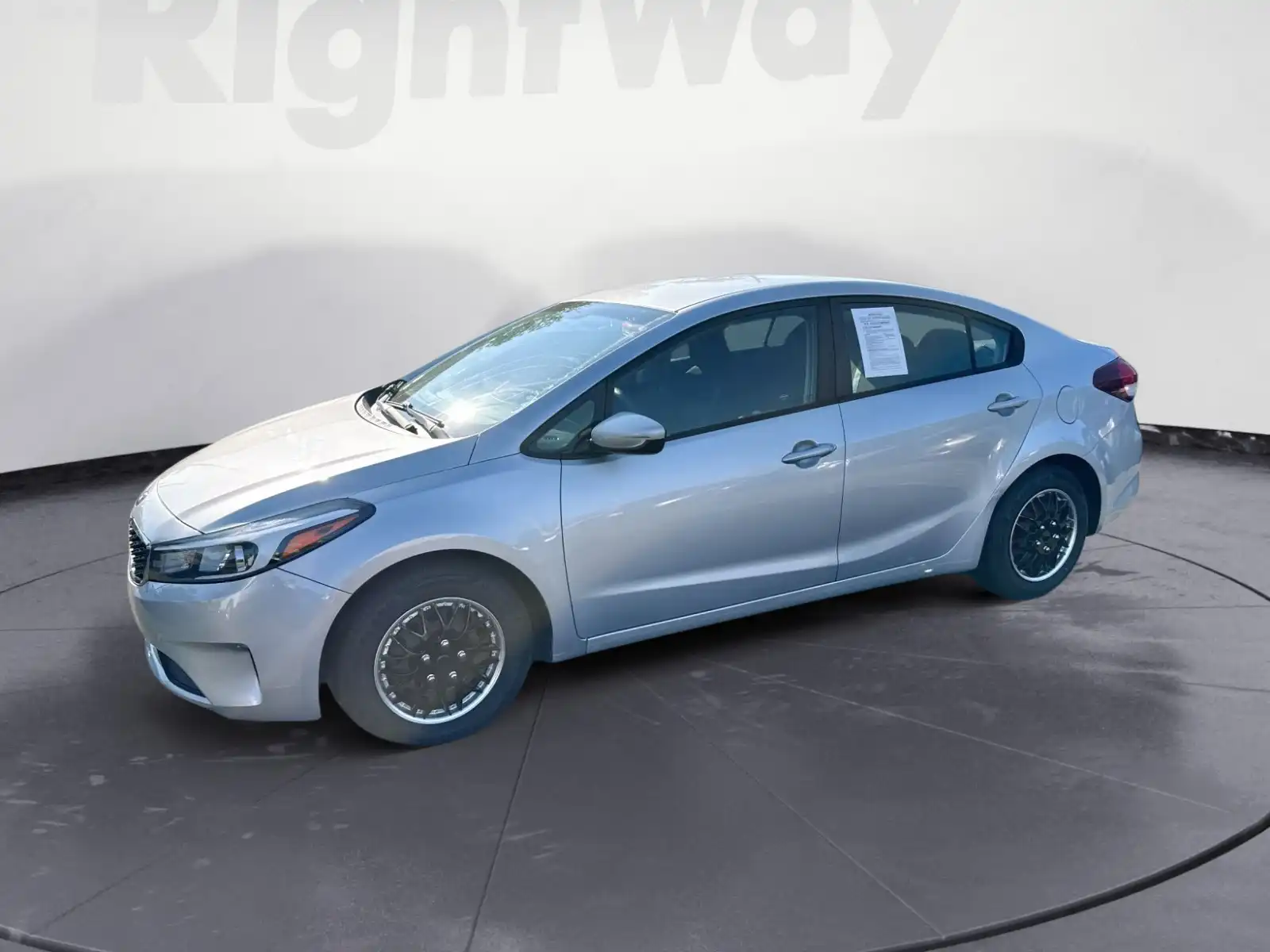 2018 Kia Forte LX's photo