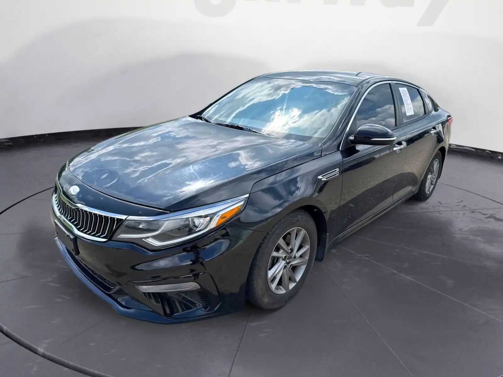 2019 Kia Optima LX AT's photo