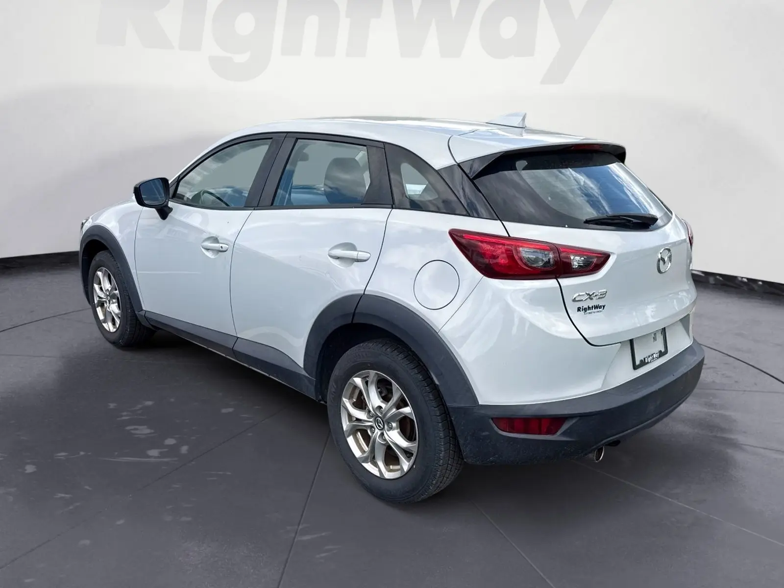 2017 Mazda CX-3 Sport photo 3