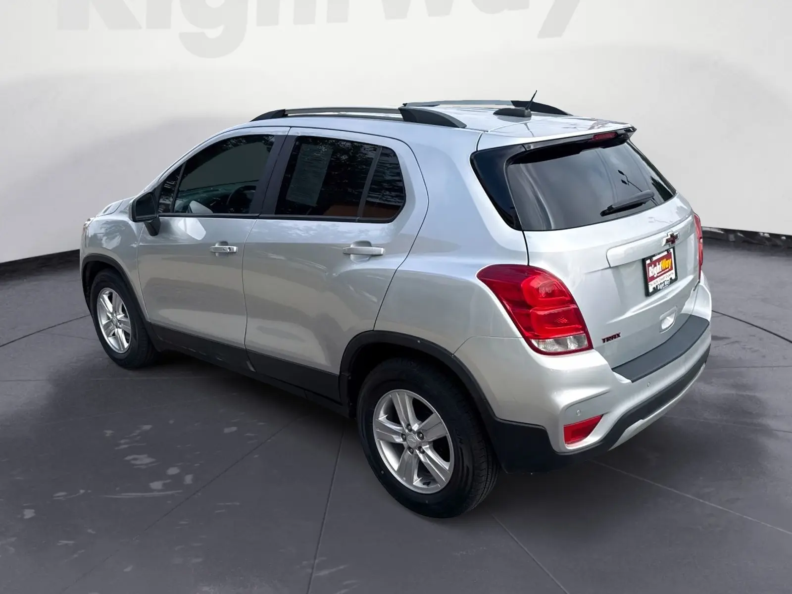 2021 Chevrolet Trax LT photo 3