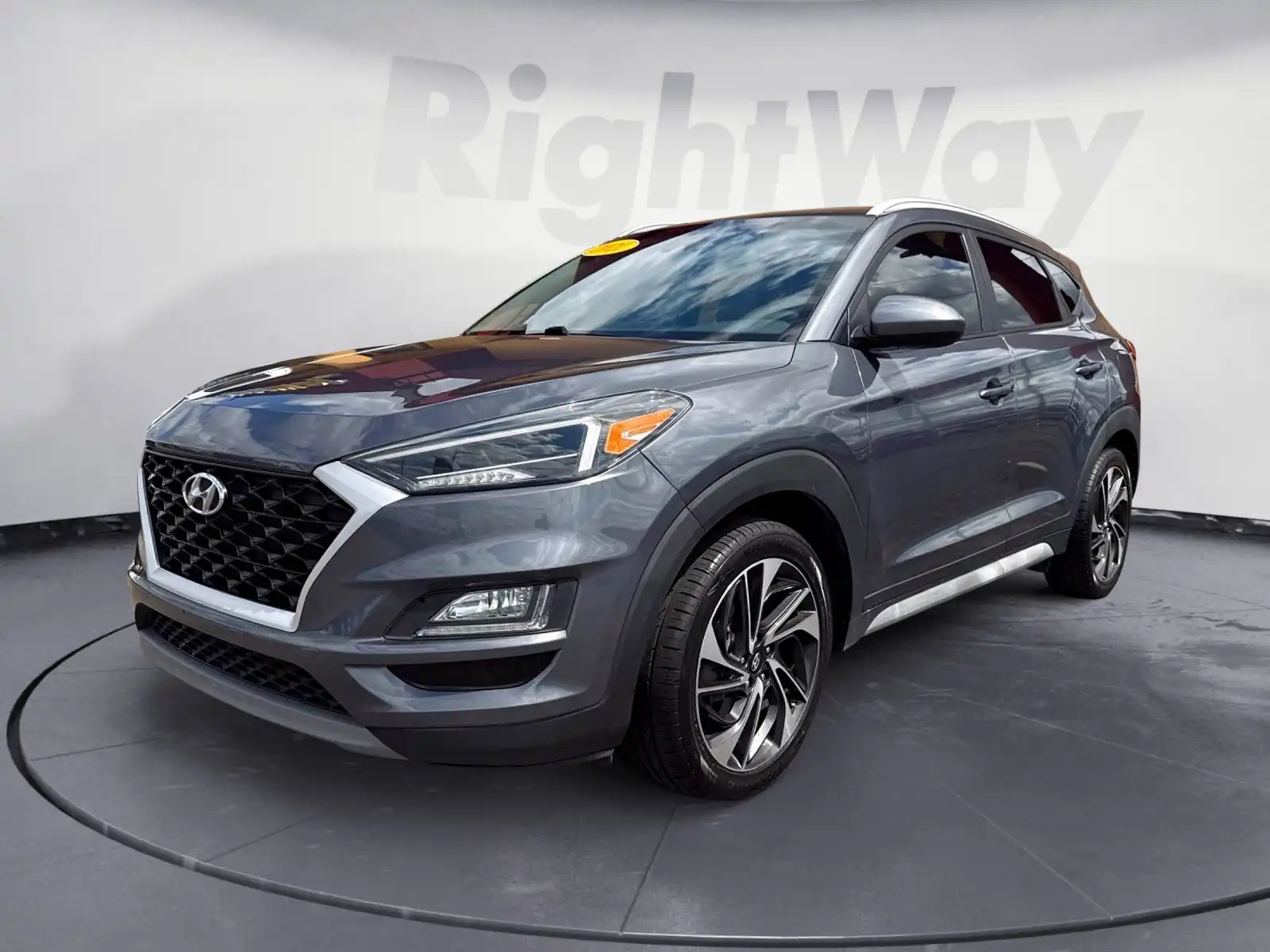 2021 Hyundai Tucson Sport FWD's photo