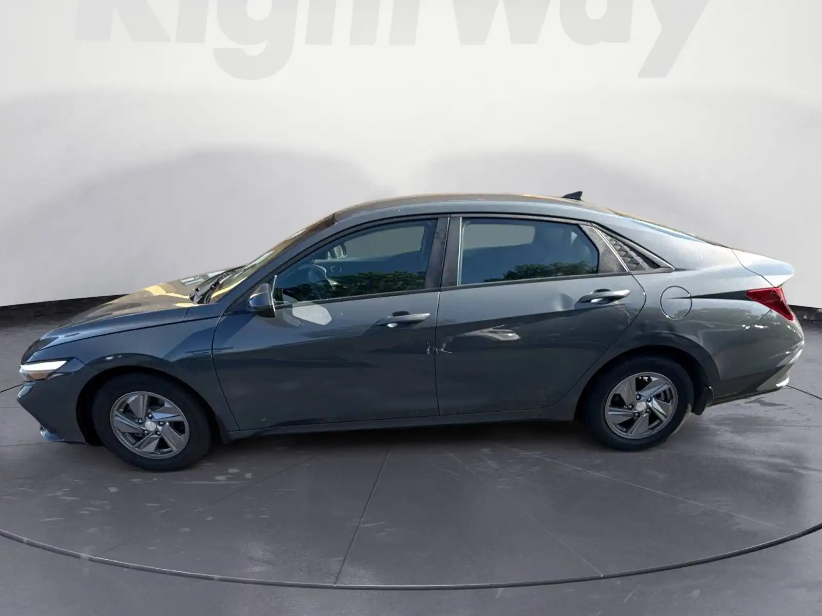 2024 Hyundai Elantra 2.0 SE IVT's photo