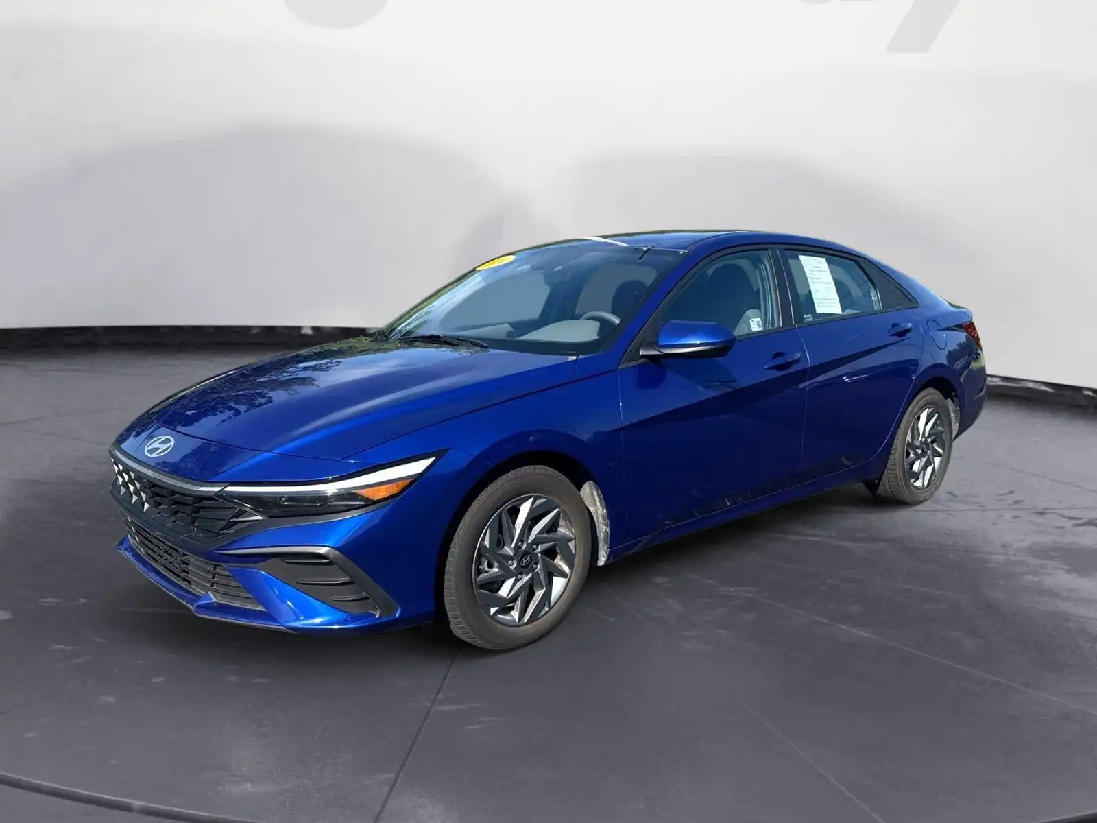 2024 Hyundai Elantra 2.0 SEL IVT's photo