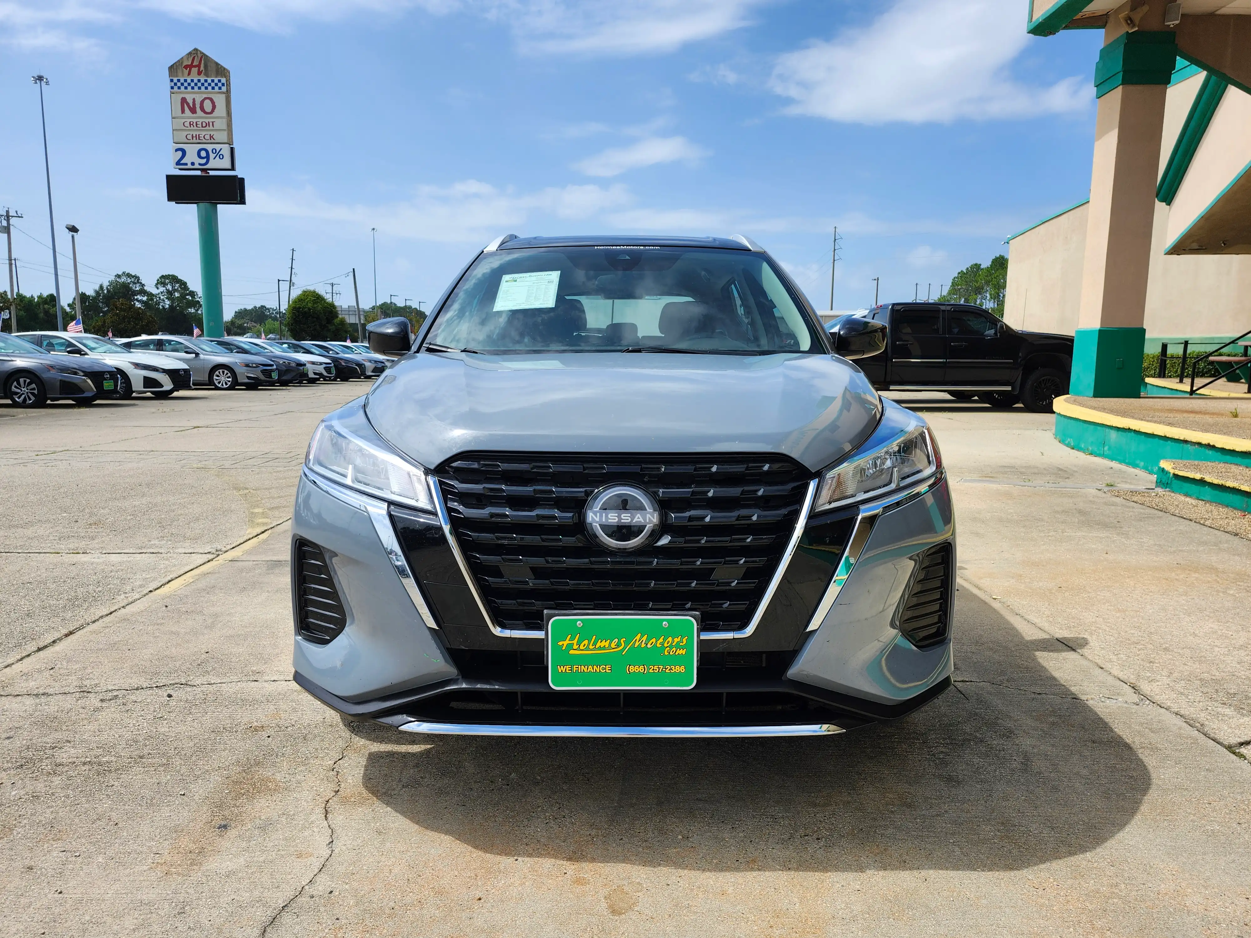 2023 Nissan Kicks 1.6 SV's photo