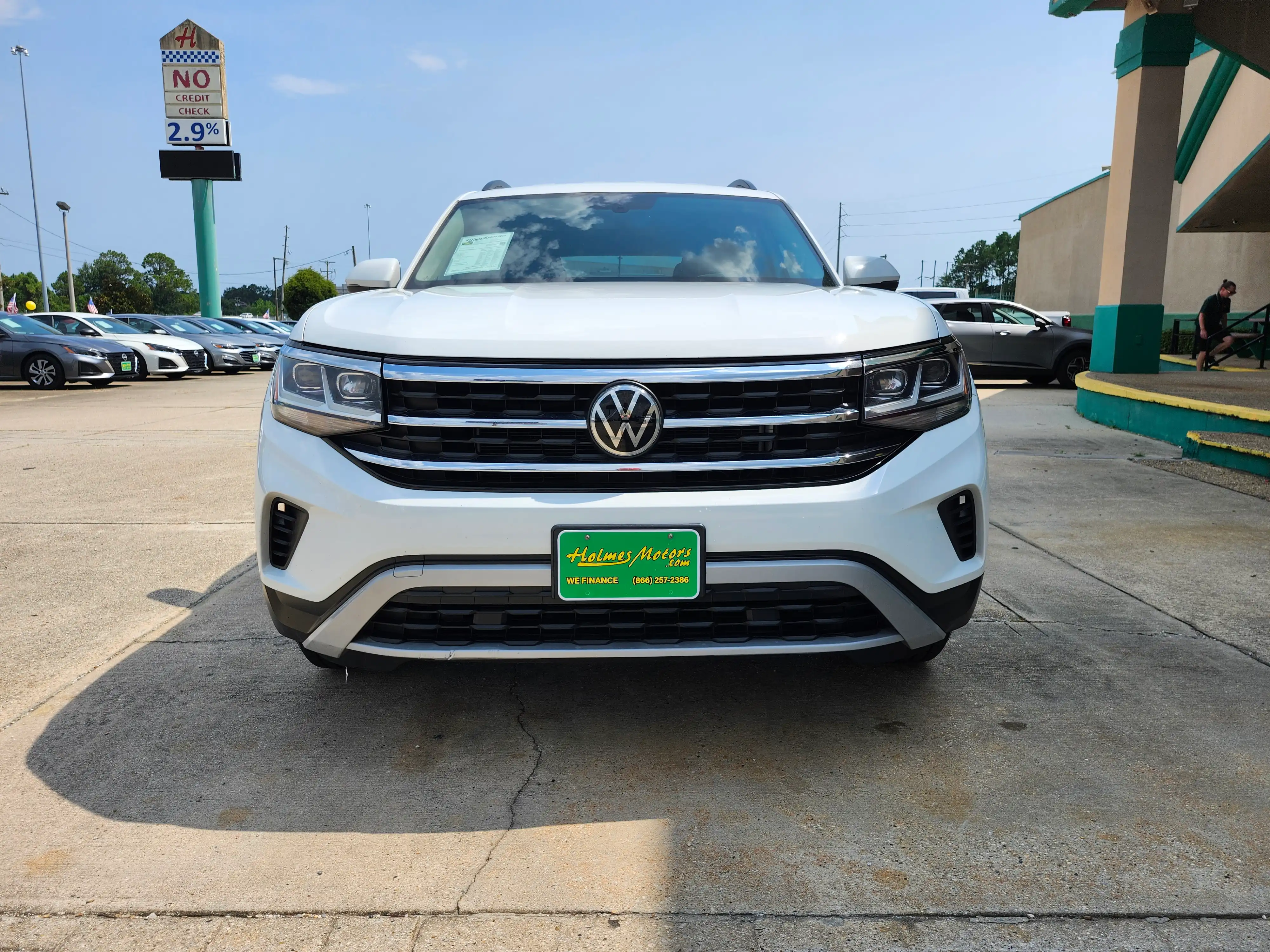 2022 Volkswagen Atlas 2.0T SE's photo
