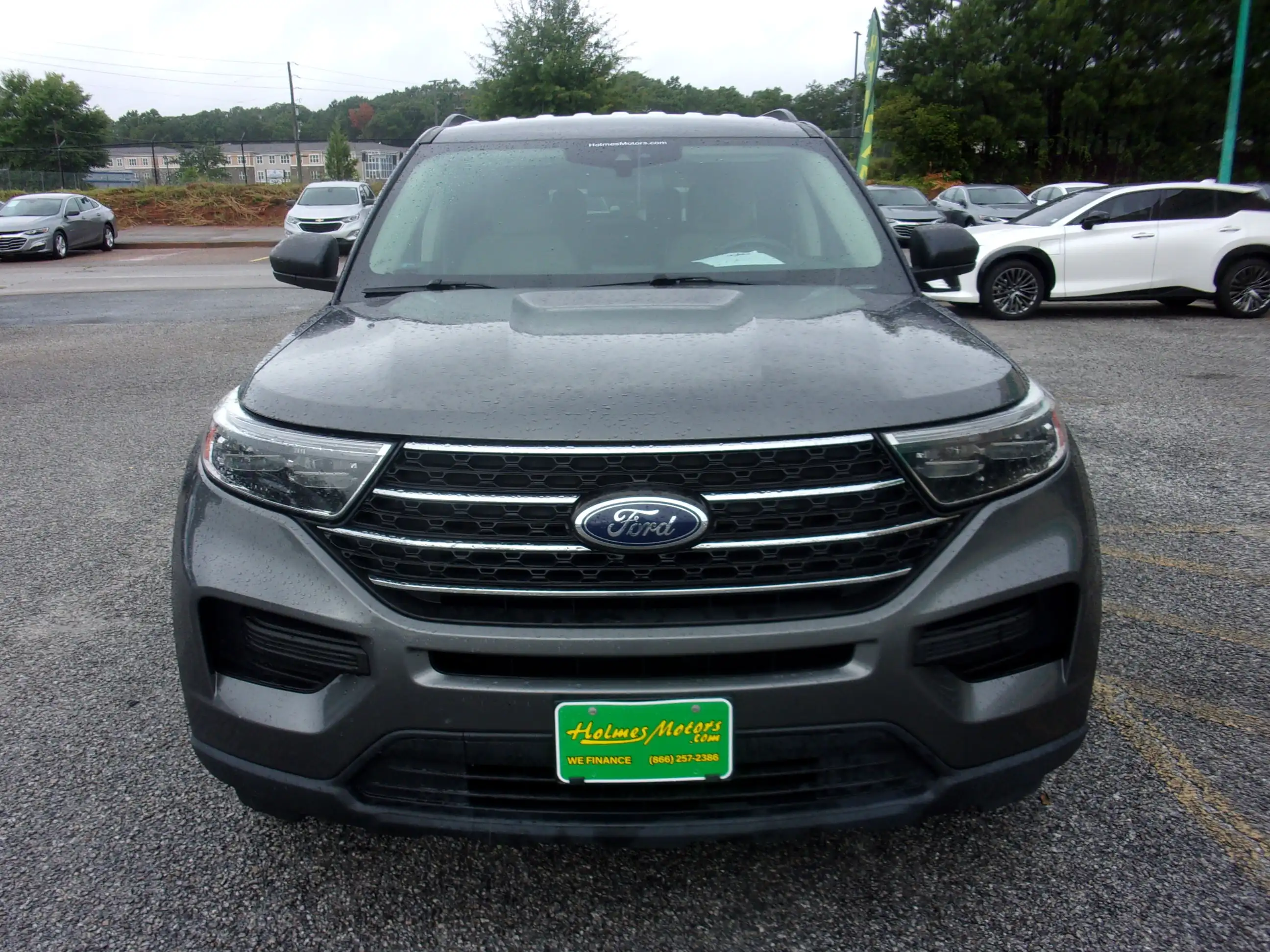 2023 Ford Explorer XLT RWD's photo