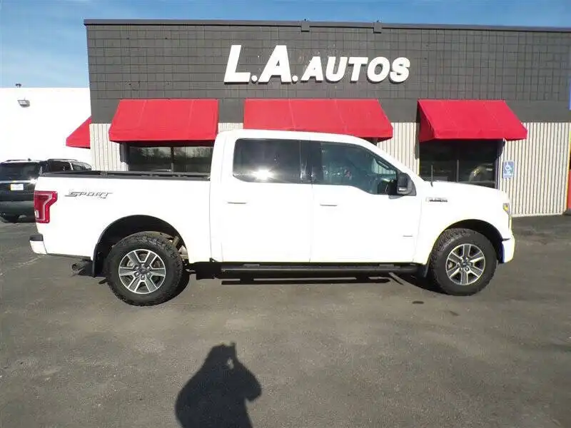 2016 Ford F-150 XLT 4WD SuperCrew 5-1/2' Box's photo