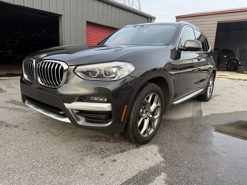 2021 BMW X3 sDrive30i's photo