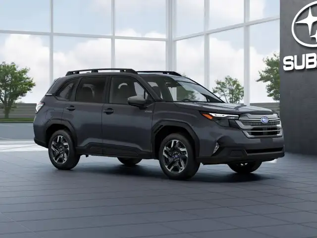 2026 Subaru Forester Premium Hybrid's photo
