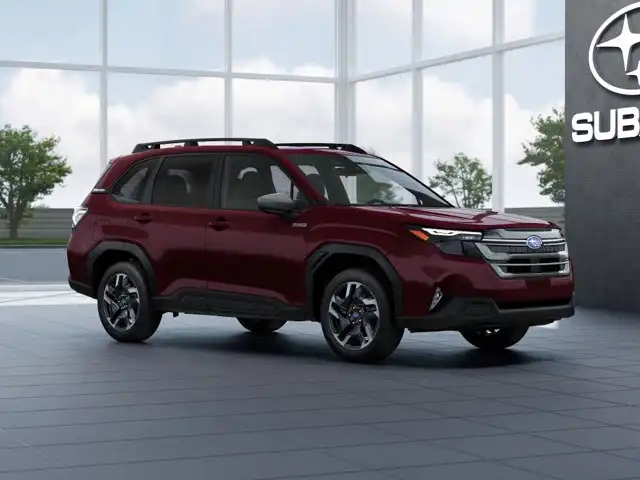 2026 Subaru Forester Premium Hybrid's photo