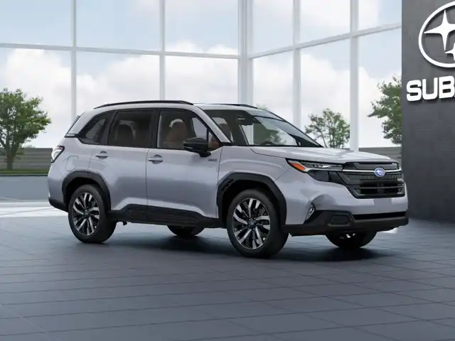 2026 Subaru Forester Touring Hybrid's photo
