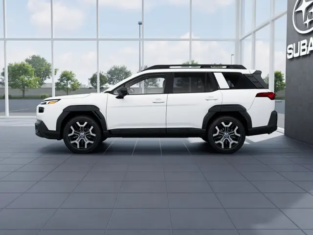 2026 Subaru Outback Touring XT photo 3