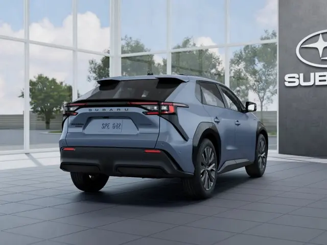 2027 Subaru Solterra undefined photo 5