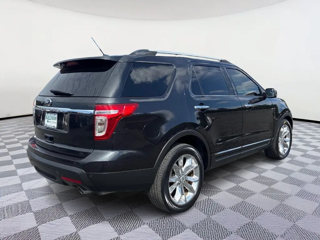 2013 Ford Explorer XLT photo 3
