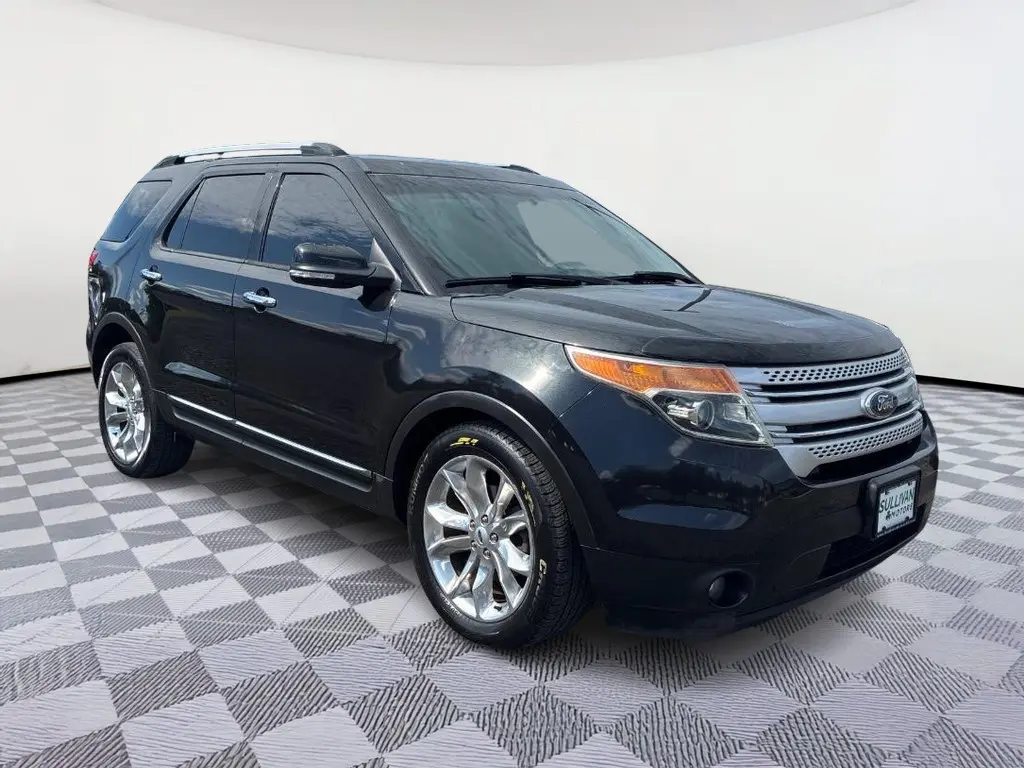2013 Ford Explorer XLT photo 4