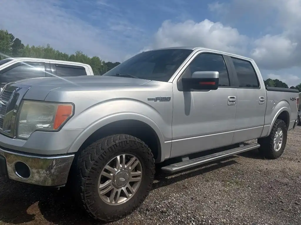 2010 Ford F-150 FX4 4WD SuperCrew 157 in's photo