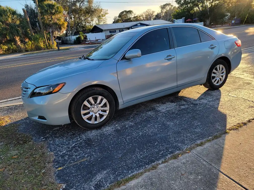 2009 Toyota Camry 2.4 Auto LE's photo