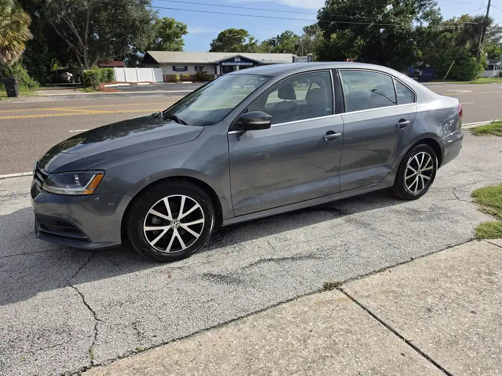 2017 Volkswagen Jetta 1.4T SE's photo