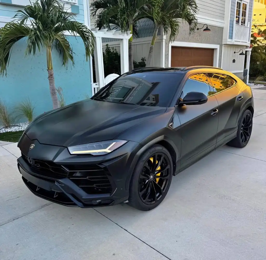 2019 Lamborghini Urus 4.0 V8's photo