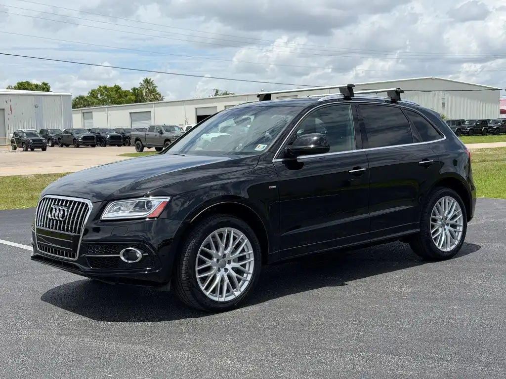 2017 Audi Q5 2.0T quattro tiptronic Premium Plus's photo