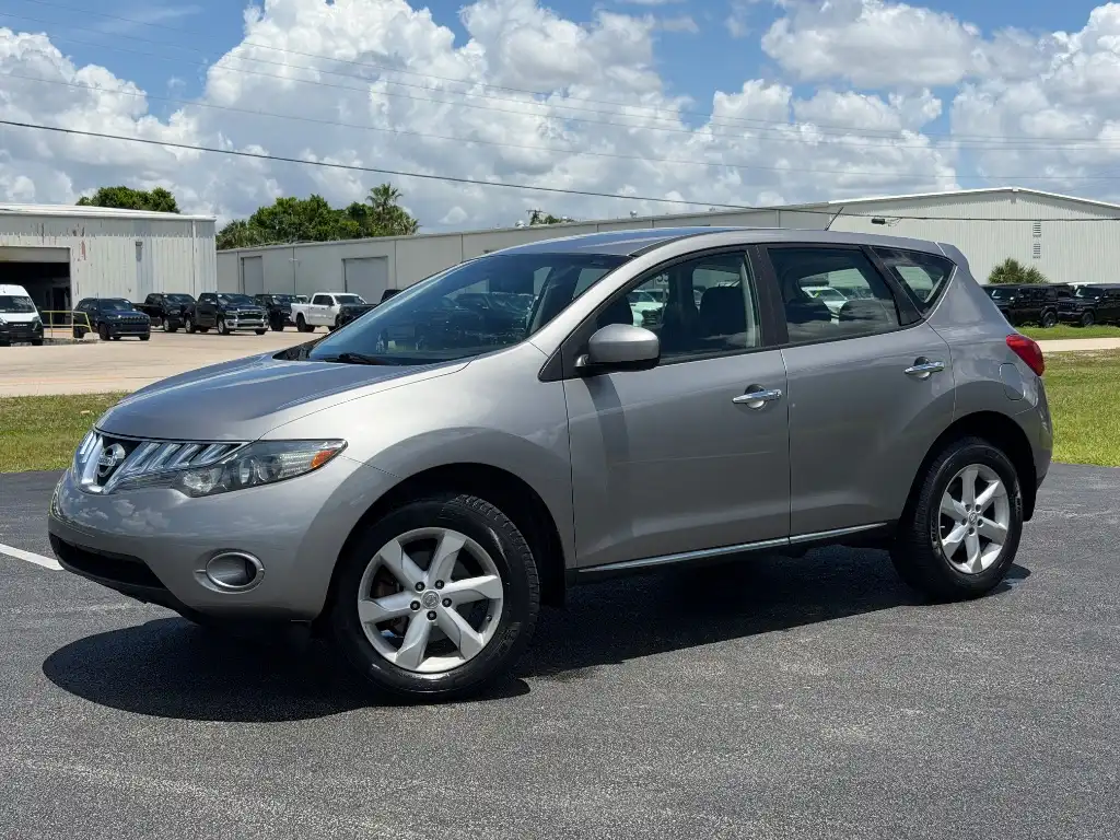 2009 Nissan Murano S 2WD's photo