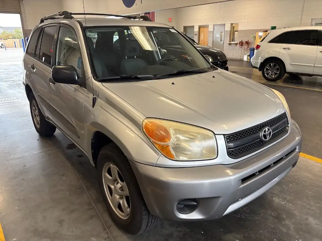 2005 Toyota RAV4 4AT's photo