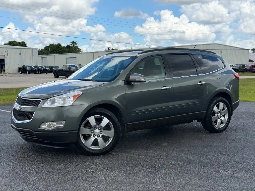 2010 Chevrolet Traverse 3.6 2LT AT's photo