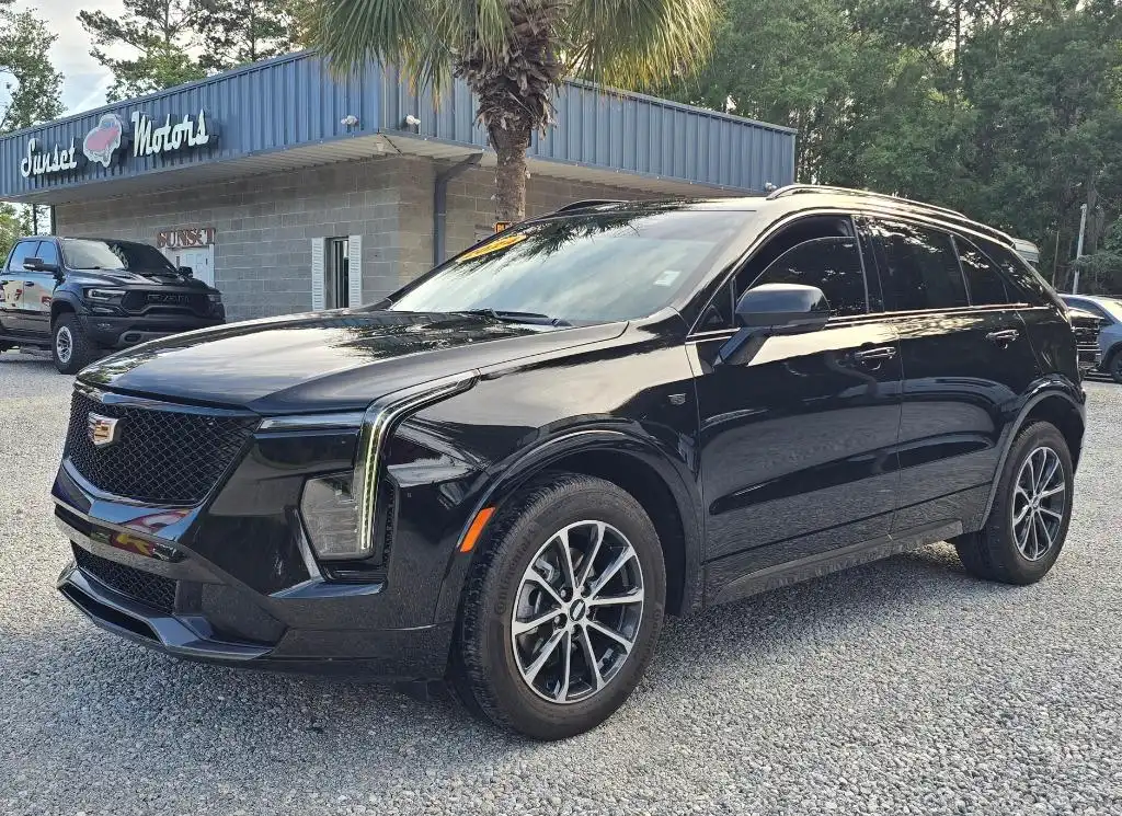 2024 Cadillac XT4 Sport's photo