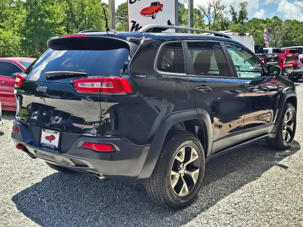 2017 Jeep Cherokee Trailhawk 4X4 photo 4