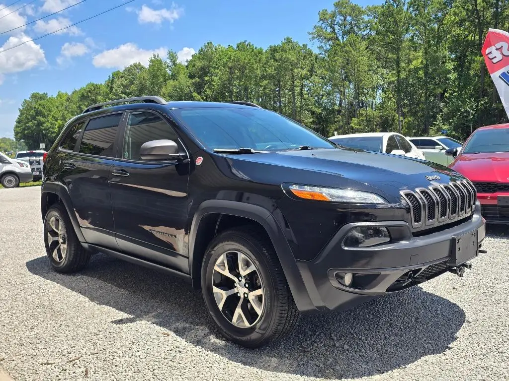 2017 Jeep Cherokee Trailhawk 4X4 photo 3
