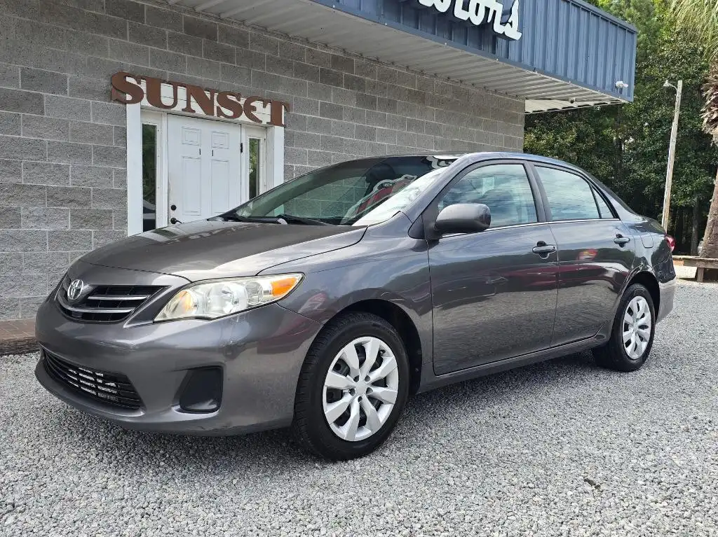2013 Toyota Corolla LE AT's photo