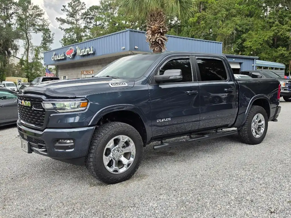 2026 RAM 1500 Big Horn/Lone Star 4WD Crew Cab 5'7's photo