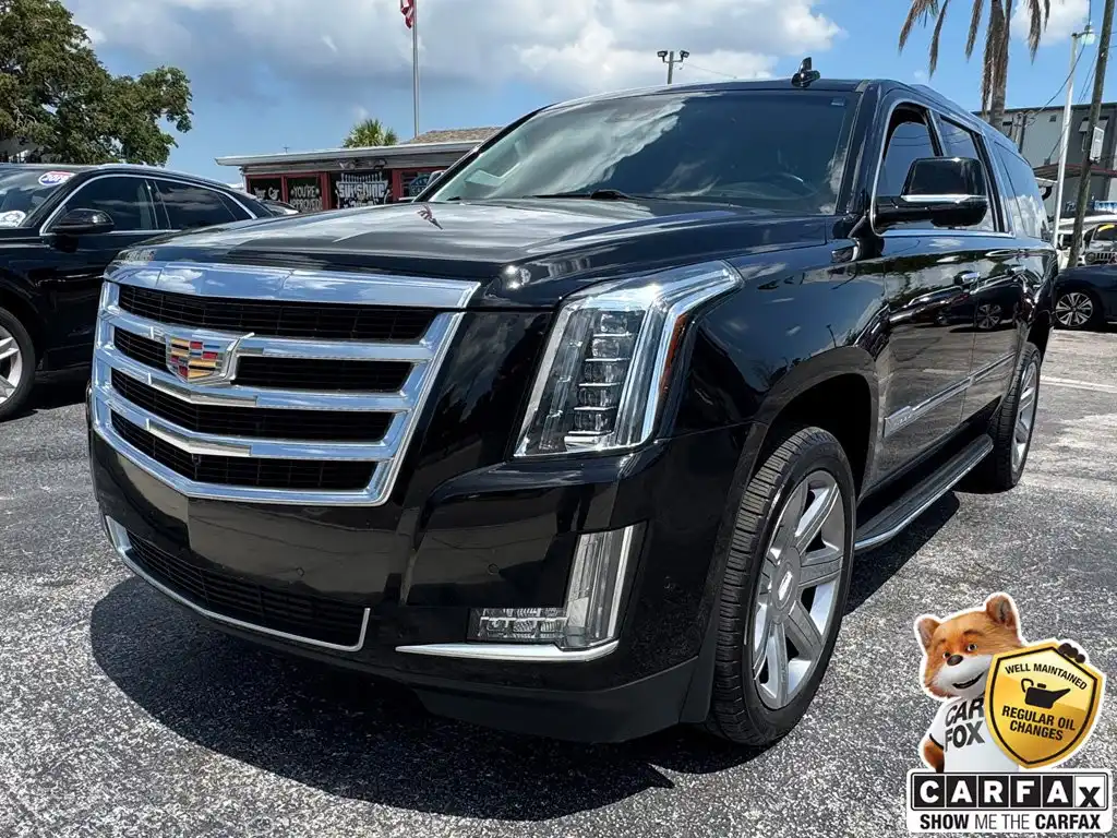 2018 Cadillac Escalade ESV AWD Luxury's photo