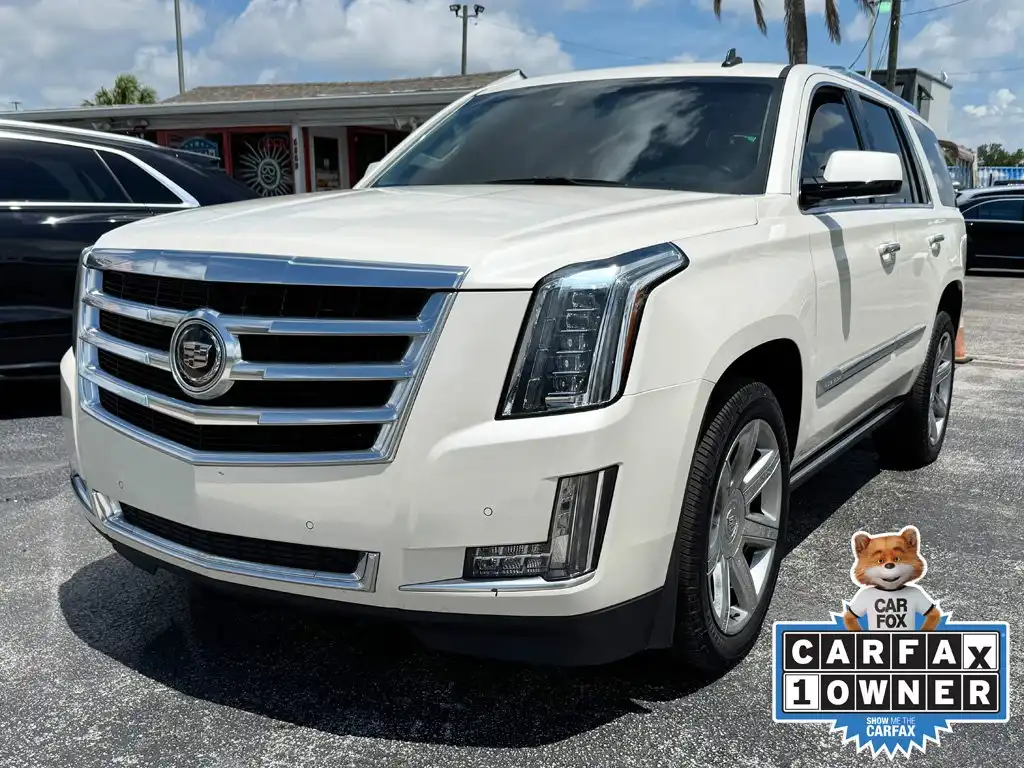 2015 Cadillac Escalade AWD Premium's photo