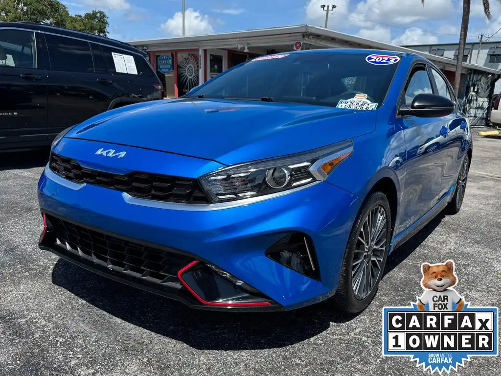 2023 Kia Forte GT-Line Auto's photo