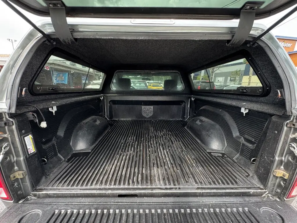 2012 RAM 1500 ST Regular Cab SWB photo 5
