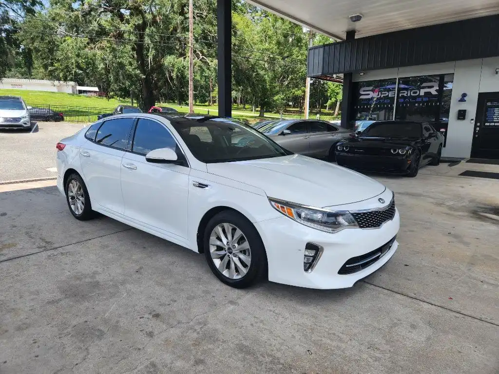 2018 Kia Optima EX AT's photo